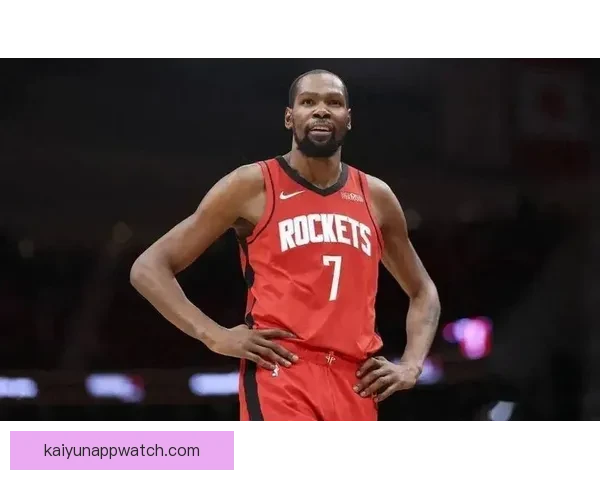 杜兰特谈进攻理念希望梳理节奏带动队友发挥整体实力