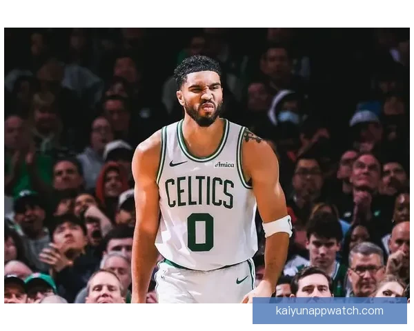 塔图姆突破14000分成历史第五年轻前锋仅次于詹杜瓜